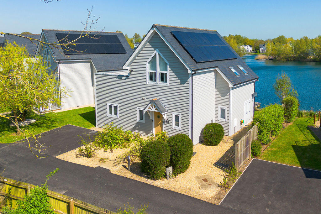 Main image of property: 35 Summer Lake, Spine Road, South Cerney, Cirencester, GL7 5LW