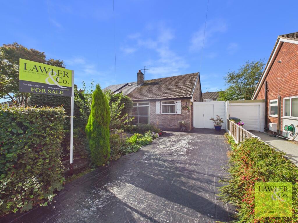 Main image of property: Kenilworth Drive, Hazel Grove, Stockport, Cheshire, SK7 5LG