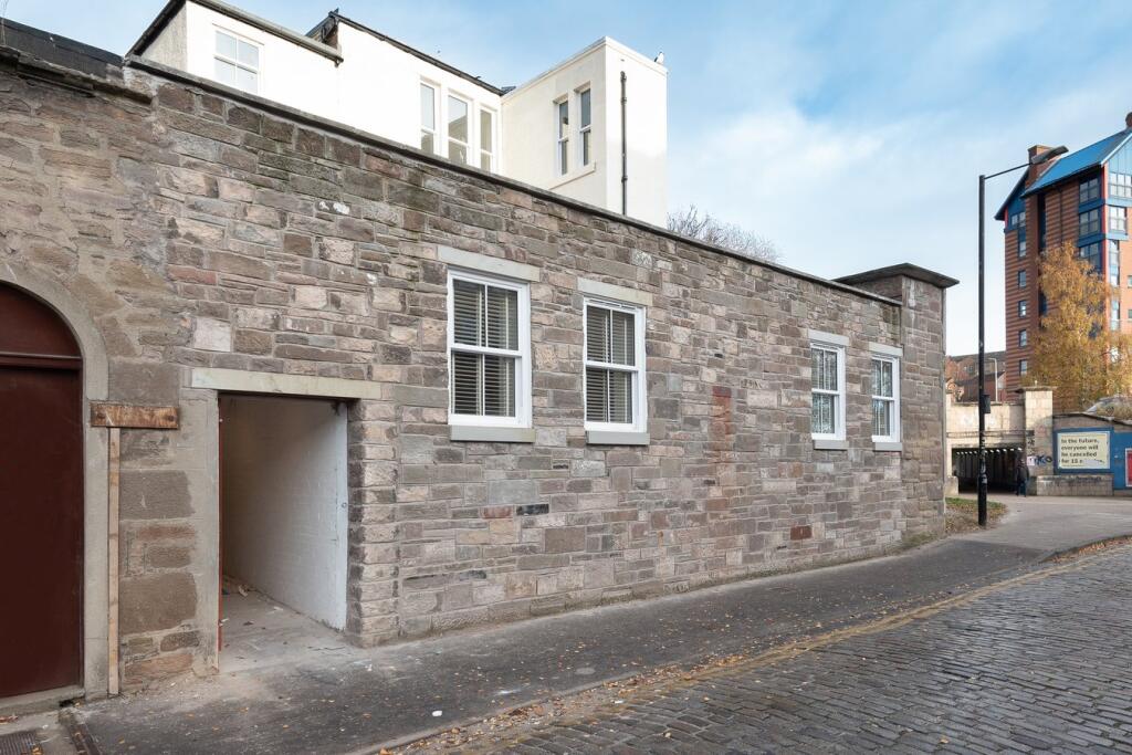 Main image of property: Cowgate, Dundee, Dundee, DD1
