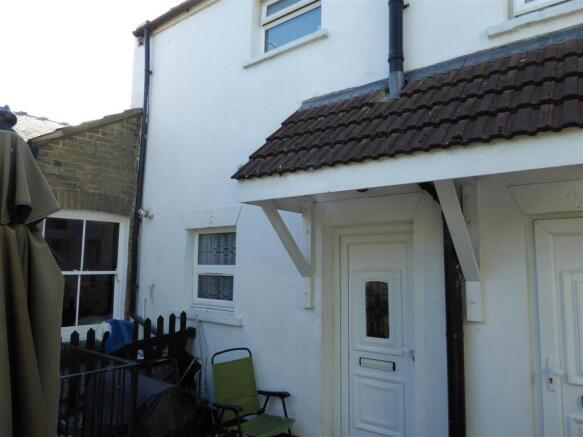 2 Bedroom Masionette
