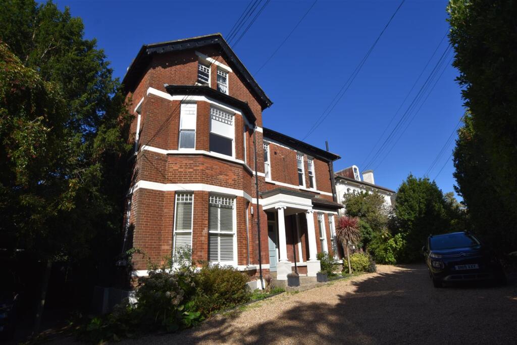 Main image of property: Laton Road, Hastings, East Sussex