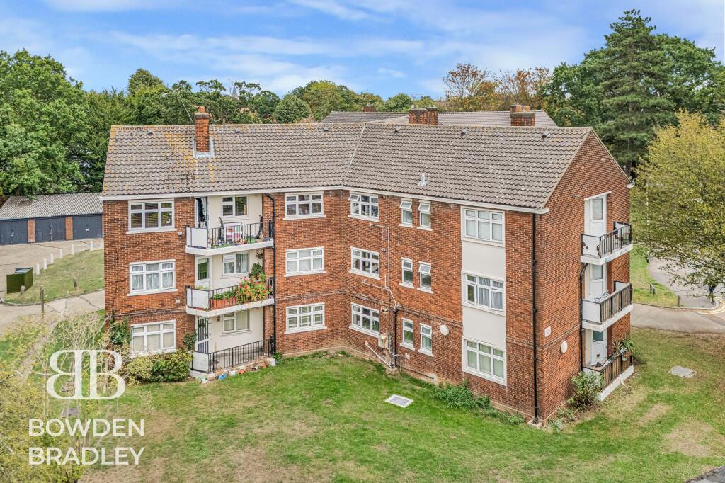 Main image of property: Hermitage Walk, South Woodford, E18
