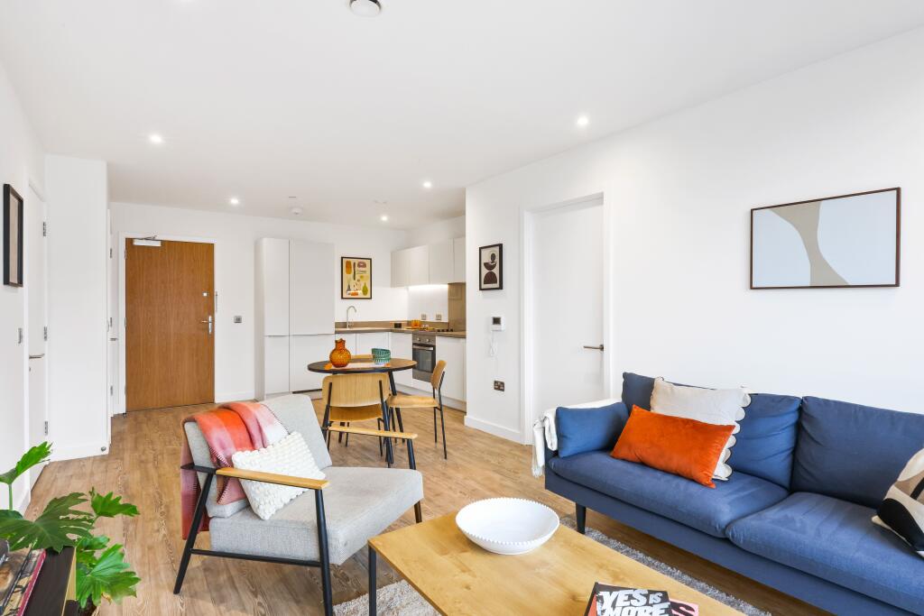 Main image of property: The Kell, Gillingham Gate Road, Gillingham, ME4 4SB