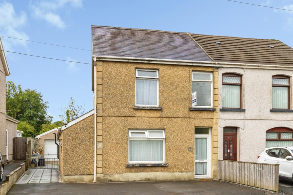 Main image of property: Llannon Road, Pontyberem, Llanelli, Carmarthenshire, SA15