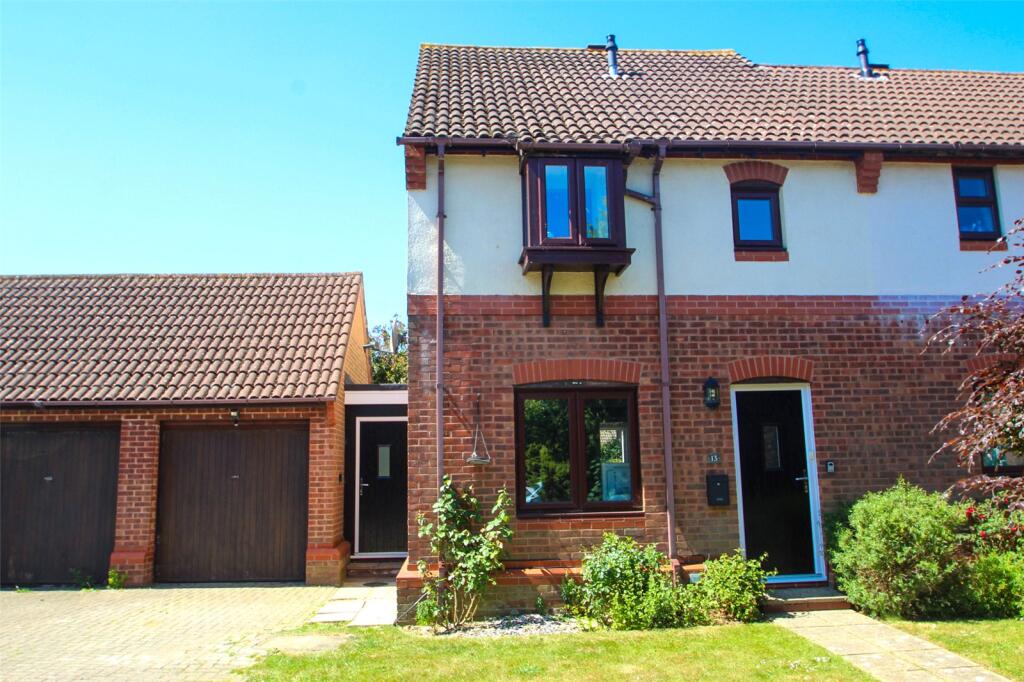 Main image of property: Barton Drive, Hamble, Southampton, Hampshire, SO31