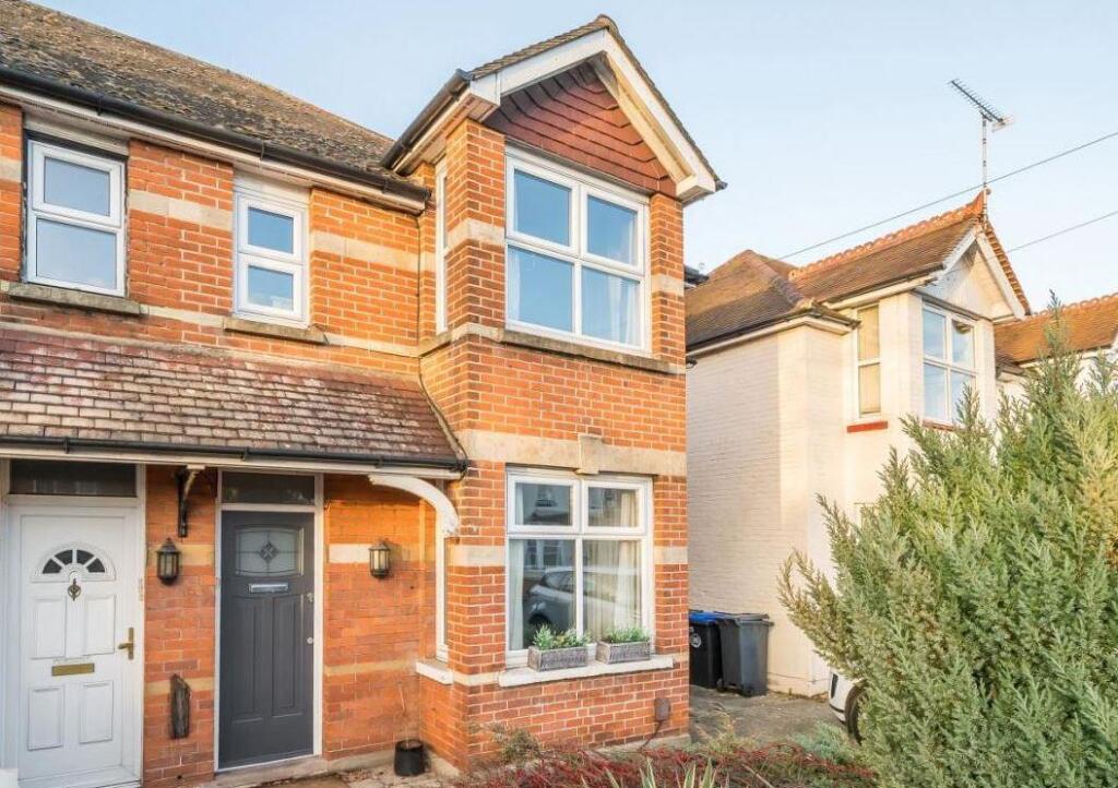 Main image of property: Gordon Avenue, Camberley