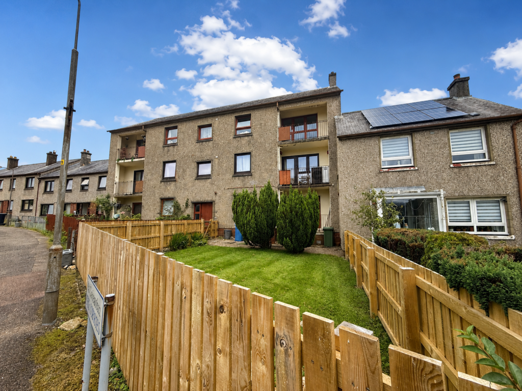 Main image of property: 24 The Corries, Claggan
