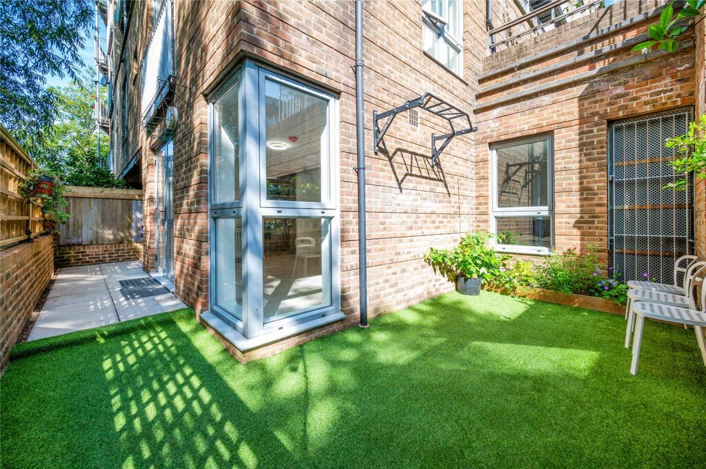 Main image of property: Oxford Court, Maida Vale, London, W9