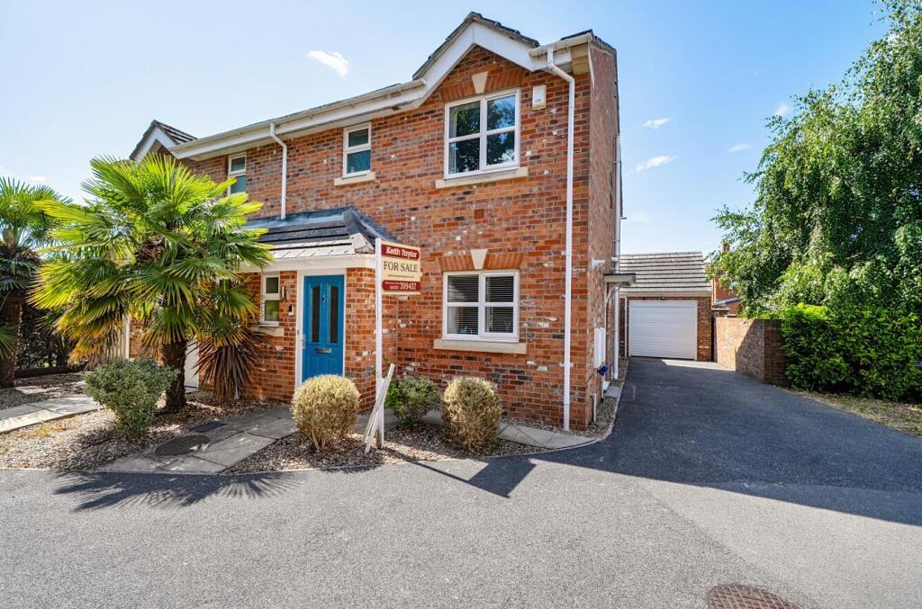 Main image of property: Pine Tree Mews, Barlby