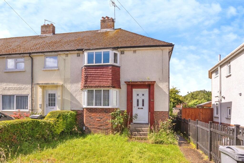 Main image of property: Padnell Avenue, Waterlooville, Hampshire, PO8
