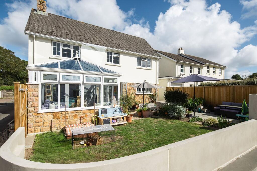 Main image of property: Le Clos De La Bruyere, La Rue Parcqthee, St. Lawrence, Jersey, JE3