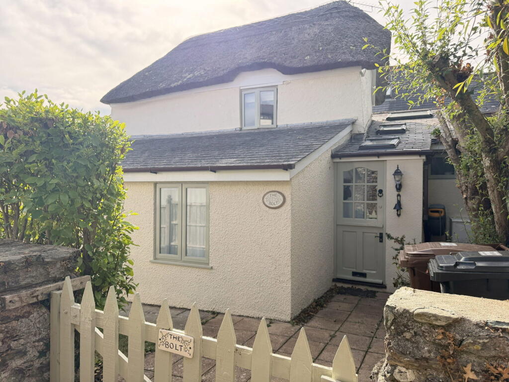 Main image of property: Lower Town, Kingsbridge, TQ7 3SE
