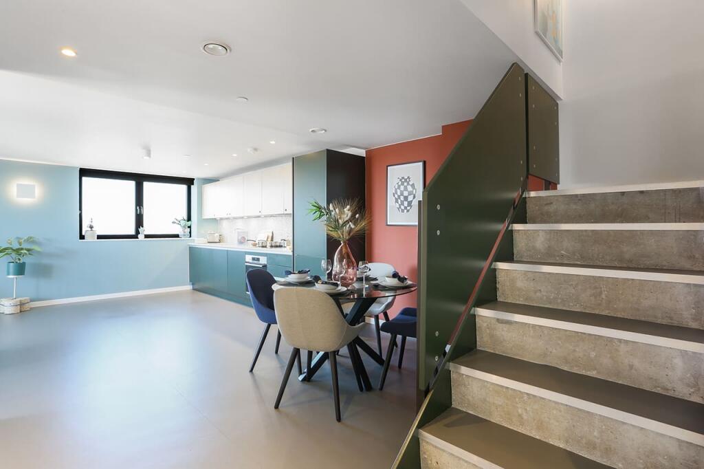 Main image of property: Balfron Tower, St Leonards Road, London, E14 0UY