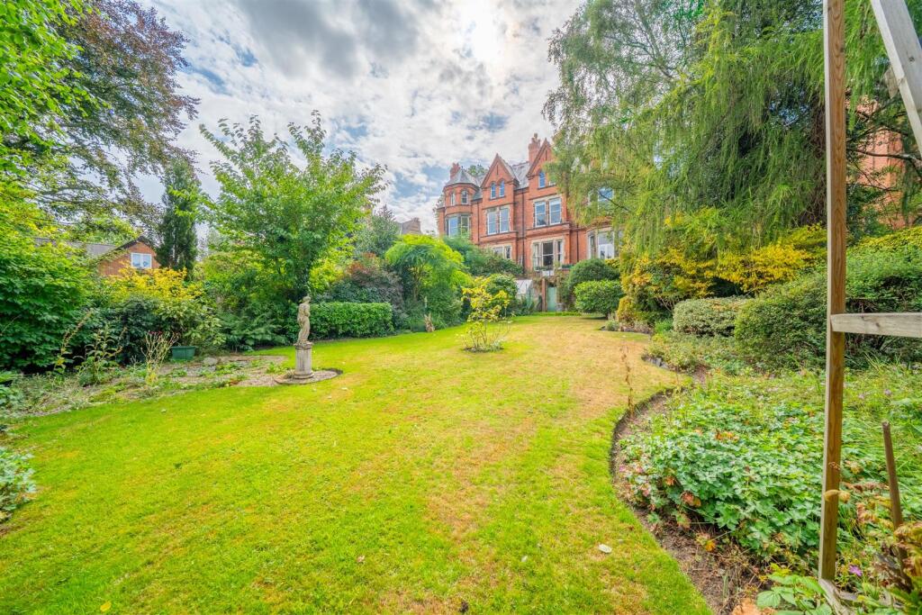 Main image of property: Cavendish Road East, The Park