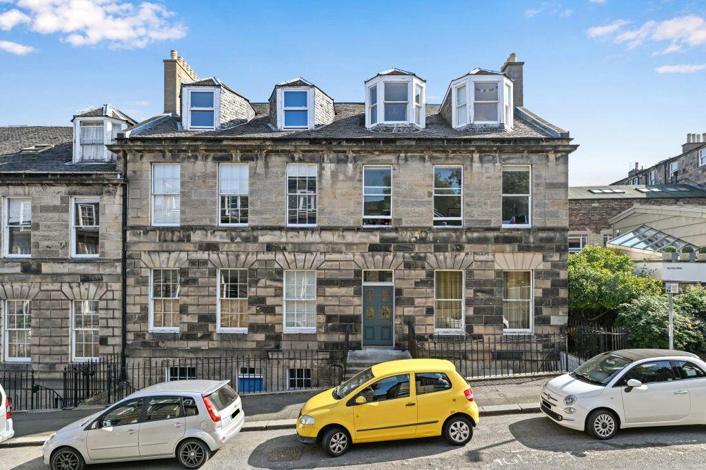 Main image of property: 7C Hart Street, Edinburgh, EH1 3RN