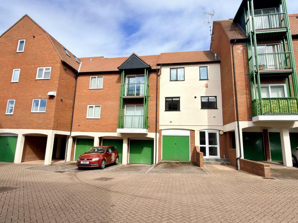 Main image of property: Priors Court, Back of Avon, Tewkesbury, GL20