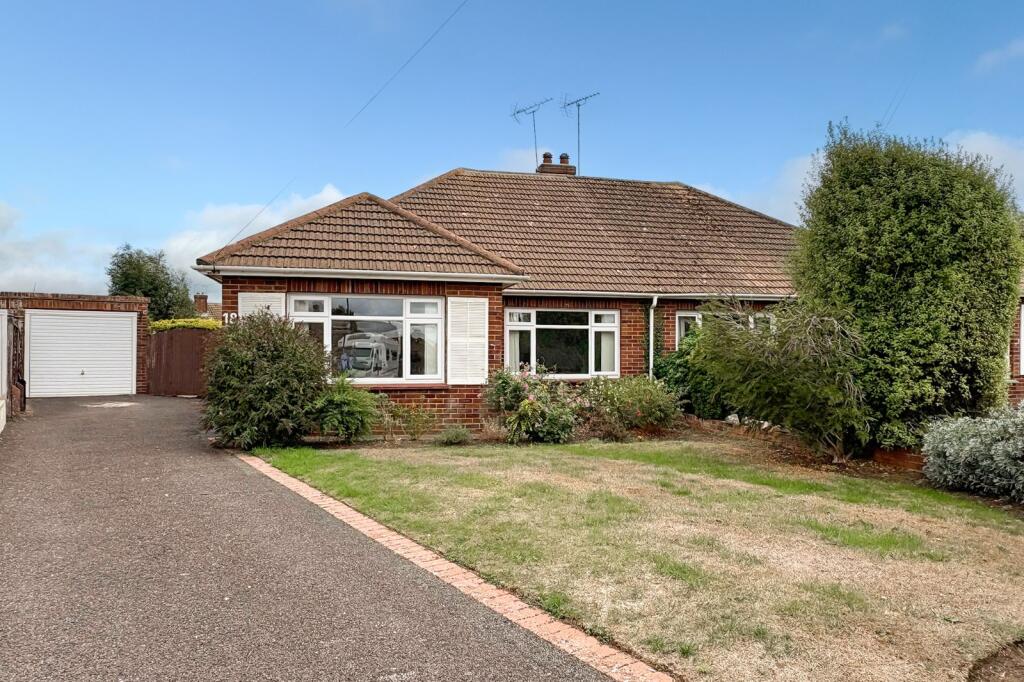 Main image of property: Chiltern Close, East Preston, Littlehampton, West Sussex