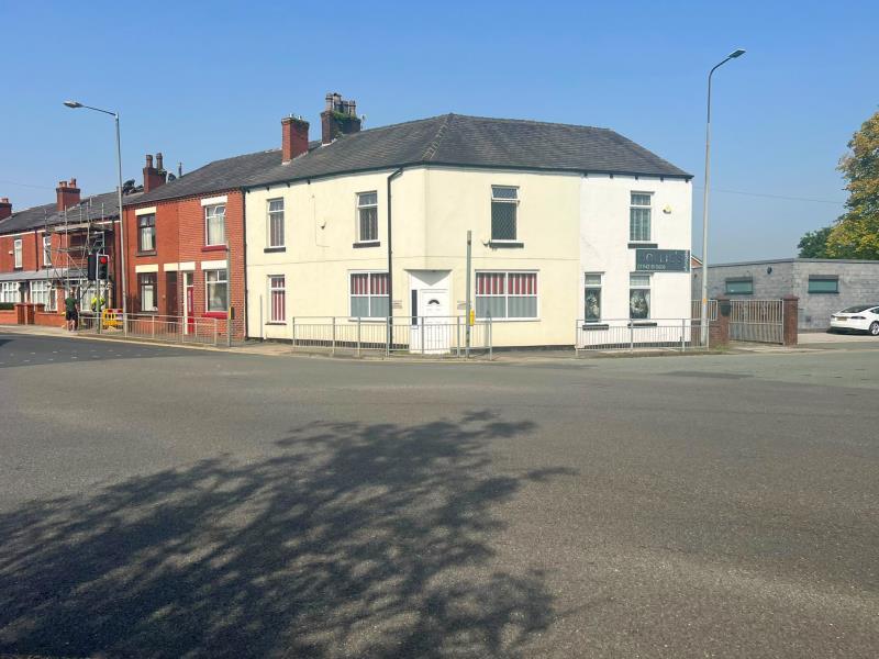 Main image of property: 331-333 Manchester Road, Westhoughton BL5 3JY