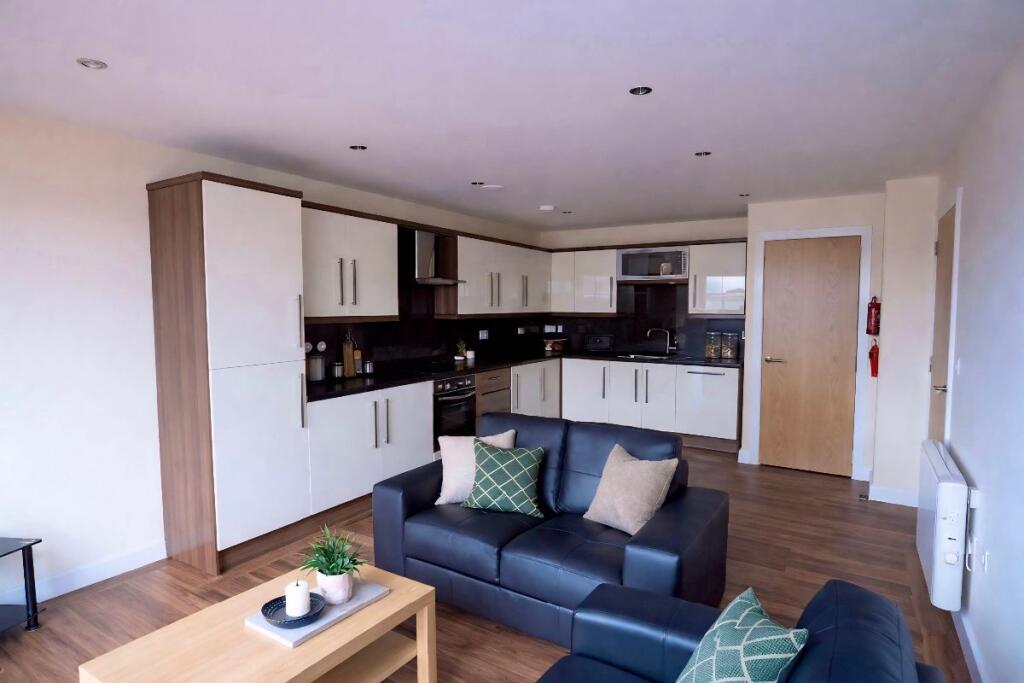 Main image of property: Devonshire Point