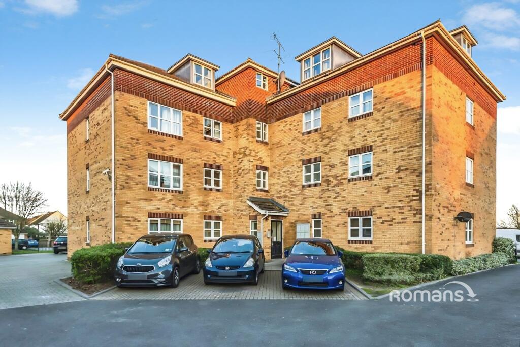 Main image of property: Cannon Gate, Slough, SL2