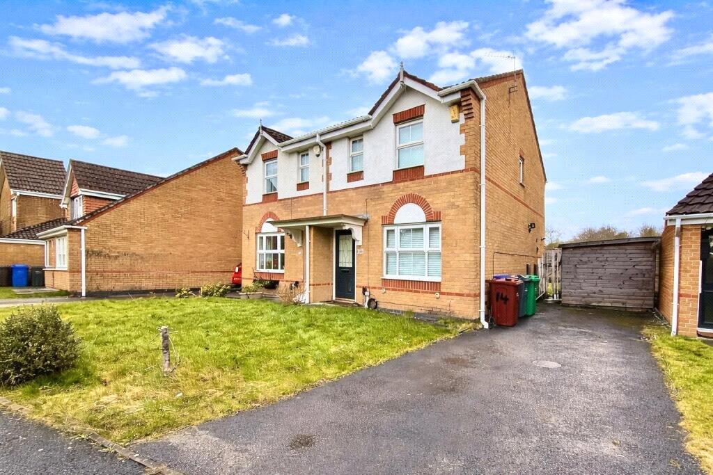 Main image of property: Rissington Avenue, Manchester, Greater Manchester, M23