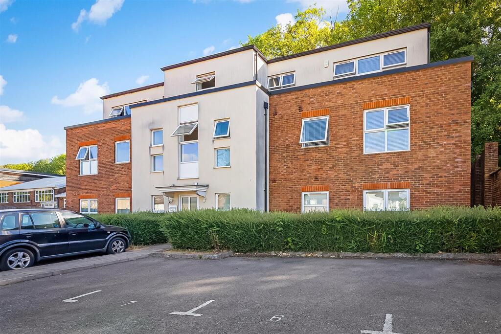 Main image of property: Godstone Road, Whyteleafe