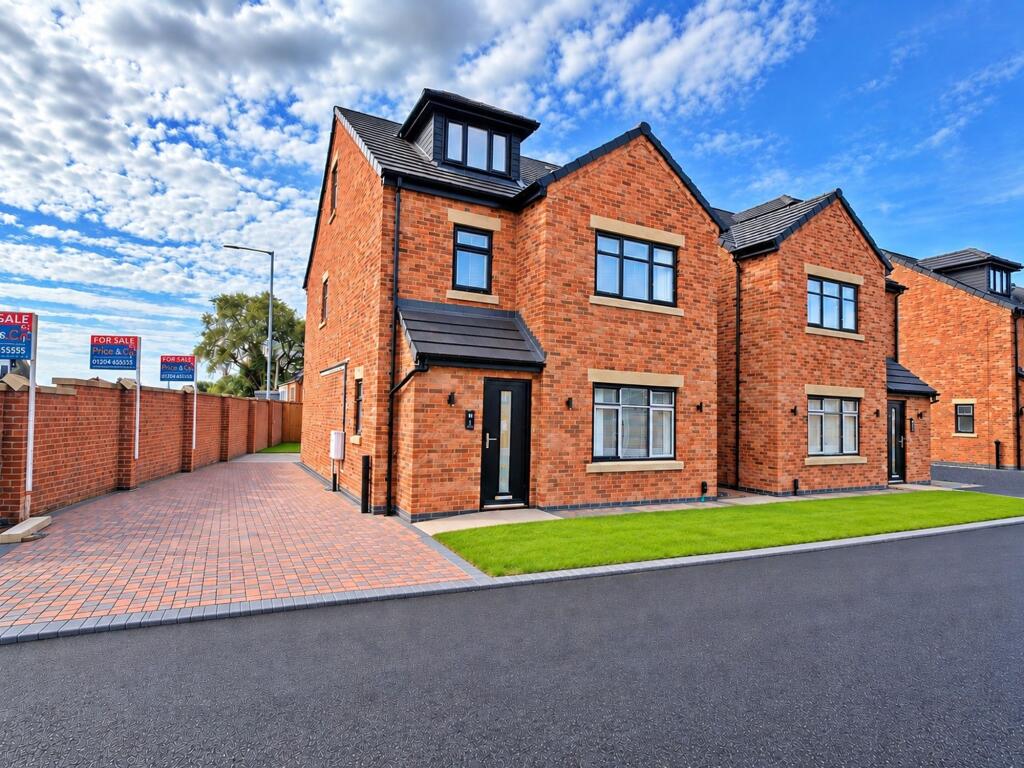 Main image of property: Kensington Grove, Westhoughton, BL5