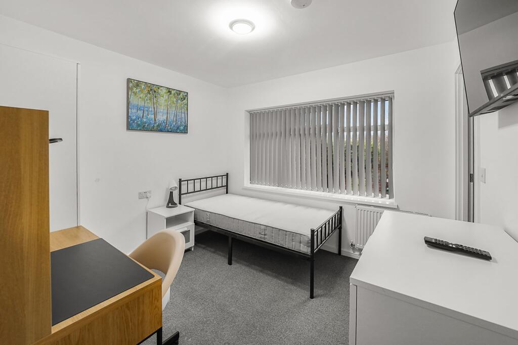 Main image of property: 27 Finney Grove, Haydock, WA11