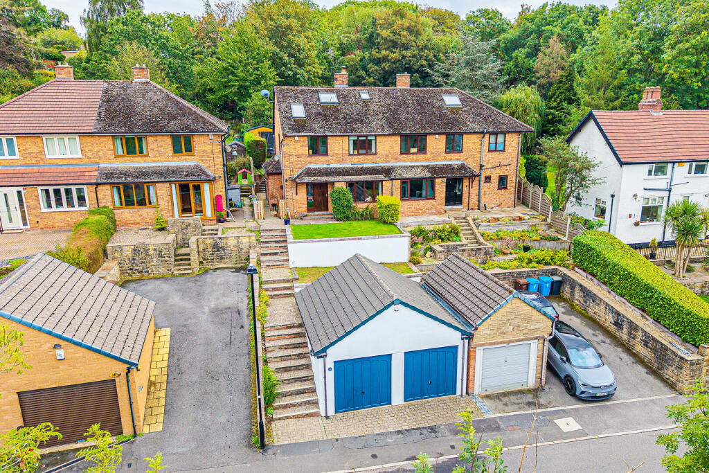 Main image of property: 14 Queen Victoria Road, Totley Rise, S17 4HT