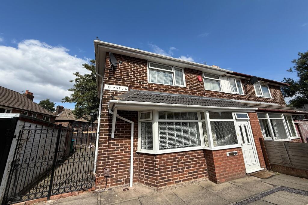 Main image of property: Covert Road, Manchester