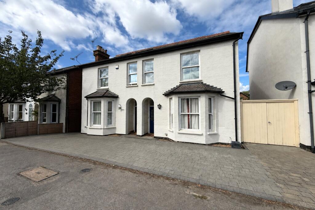 Main image of property: Portsmouth Road, Cobham, Surrey, KT11