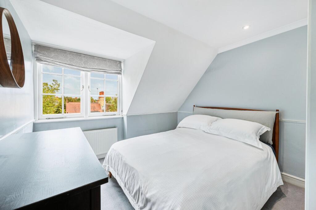 Main image of property: Woodstock Road, London, W4