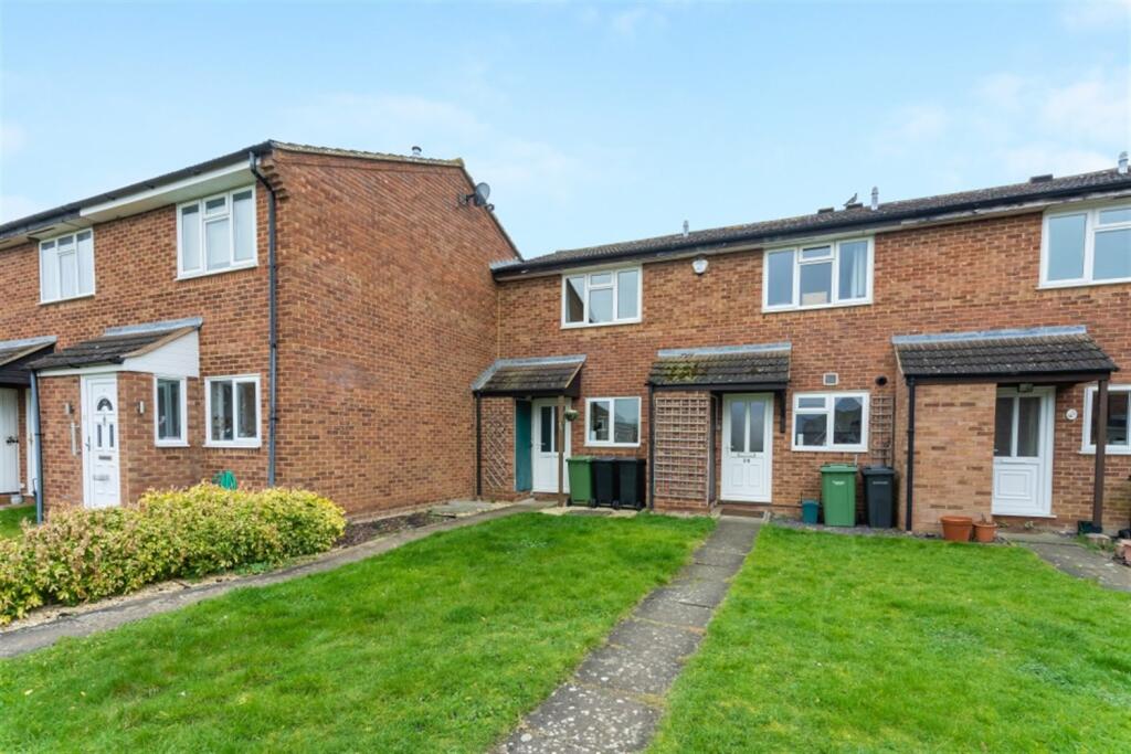 Main image of property: Overton Drive, Thame, OX9