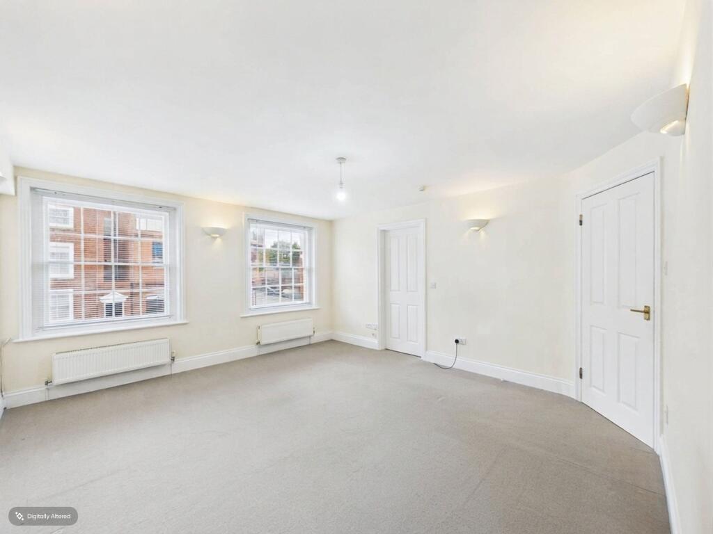 Main image of property: High Street, Tewkesbury