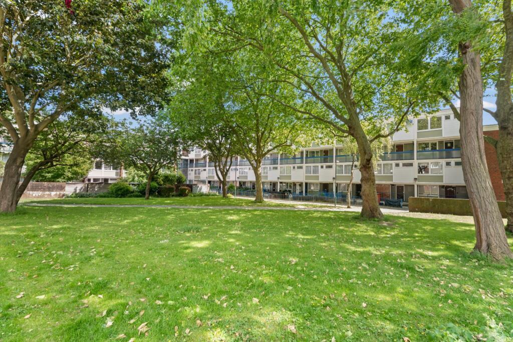 Main image of property: Kinross House, Bemerton Estate, Kings Cross, N1