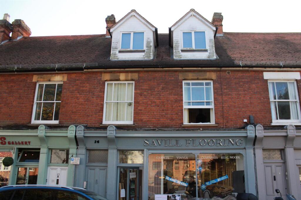 Main image of property: Victoria Street, Englefield Green, Egham