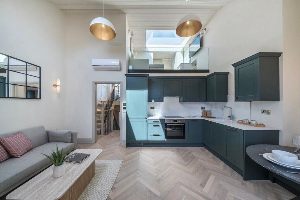 Main image of property: Lower Richmond Road, London, SW15