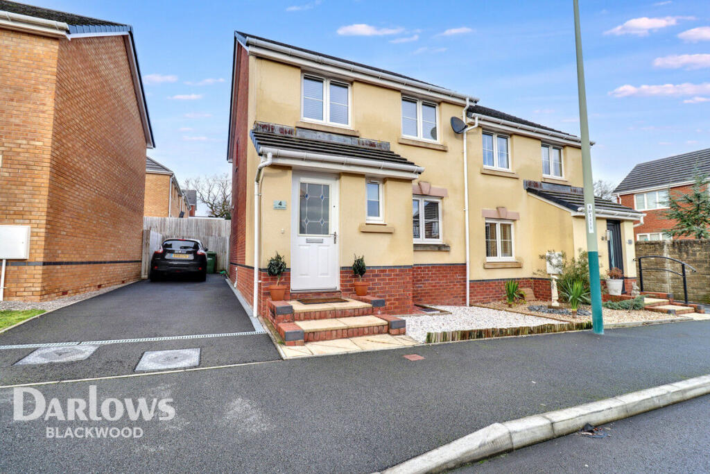 Main image of property: Lon Rhymni, Blackwood