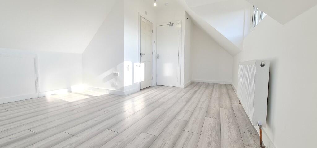 Main image of property: Can Be * FURNISHED *, Eastwood Road, Rayleigh, SS6 7JQ