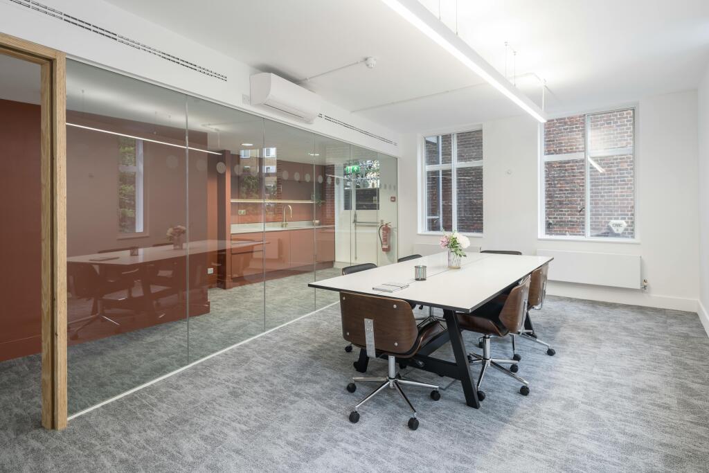 2nd Floor - Fully Fitted