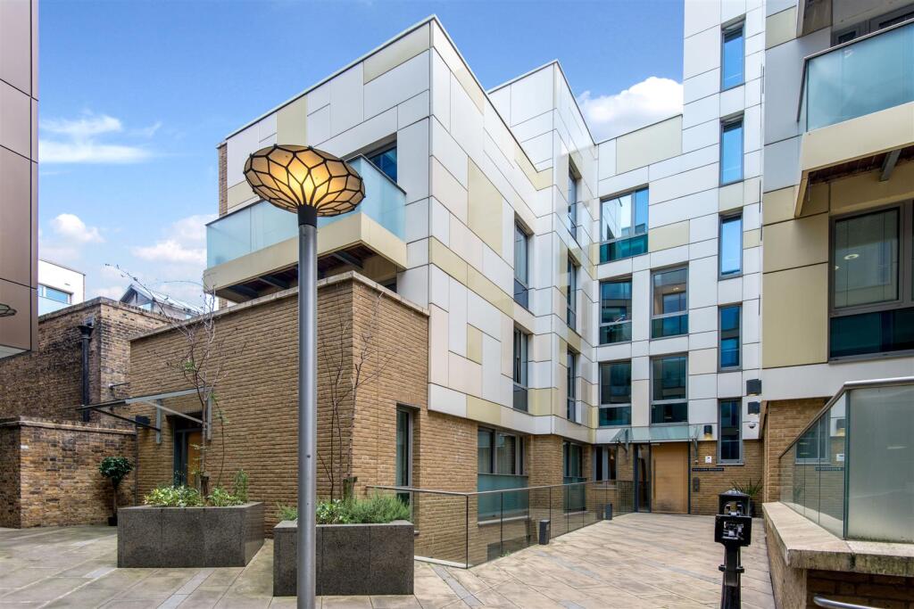 Main image of property: Trematon Walk, London