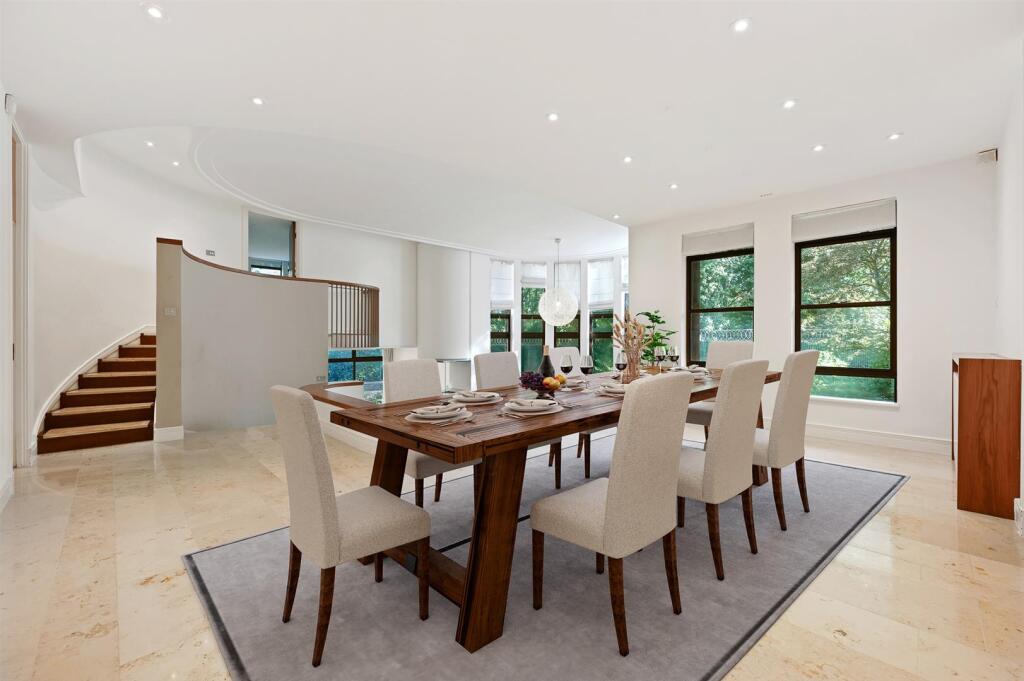 Main image of property: Mount Tyndal, Spaniards Road