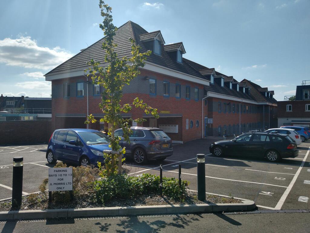 Manor House_rear Broadstone.jpg