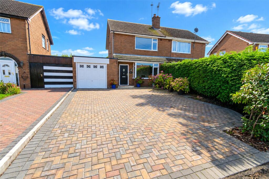 Main image of property: Long Lane South, Middlewich