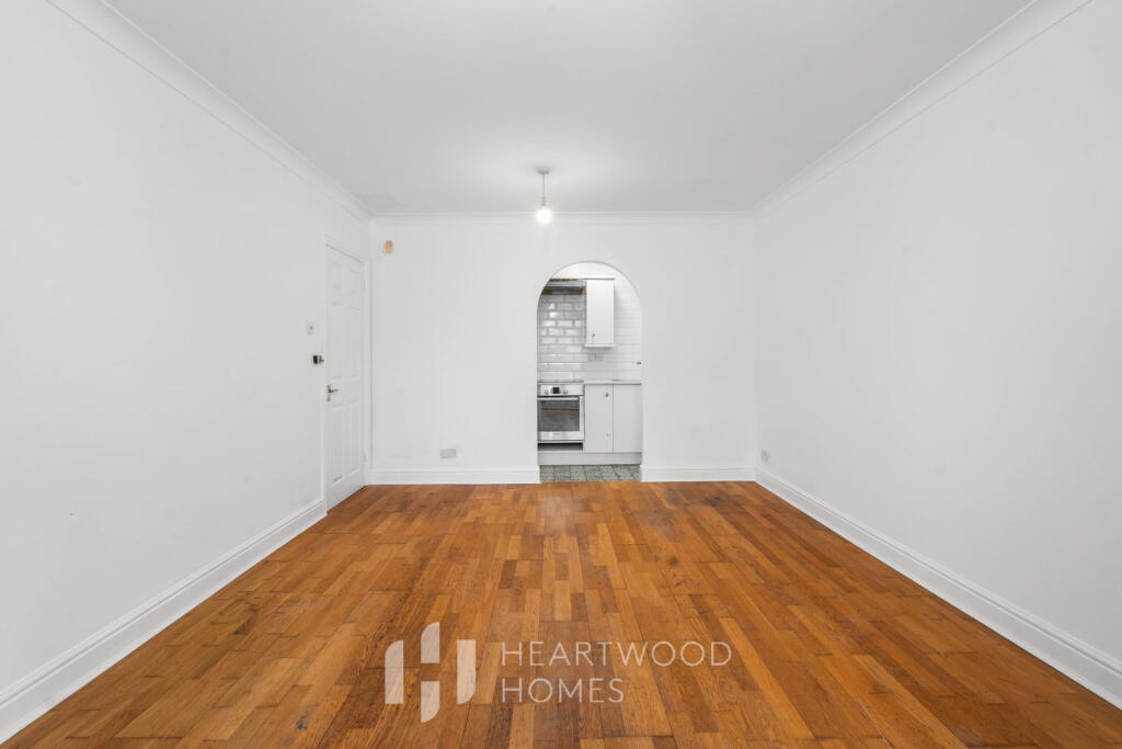 Main image of property: Latium Close, Holywell Hill, St. Albans, AL1 1XU