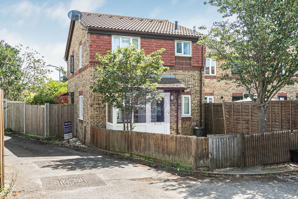 Main image of property: Blunden Close, DAGENHAM, Essex, RM8