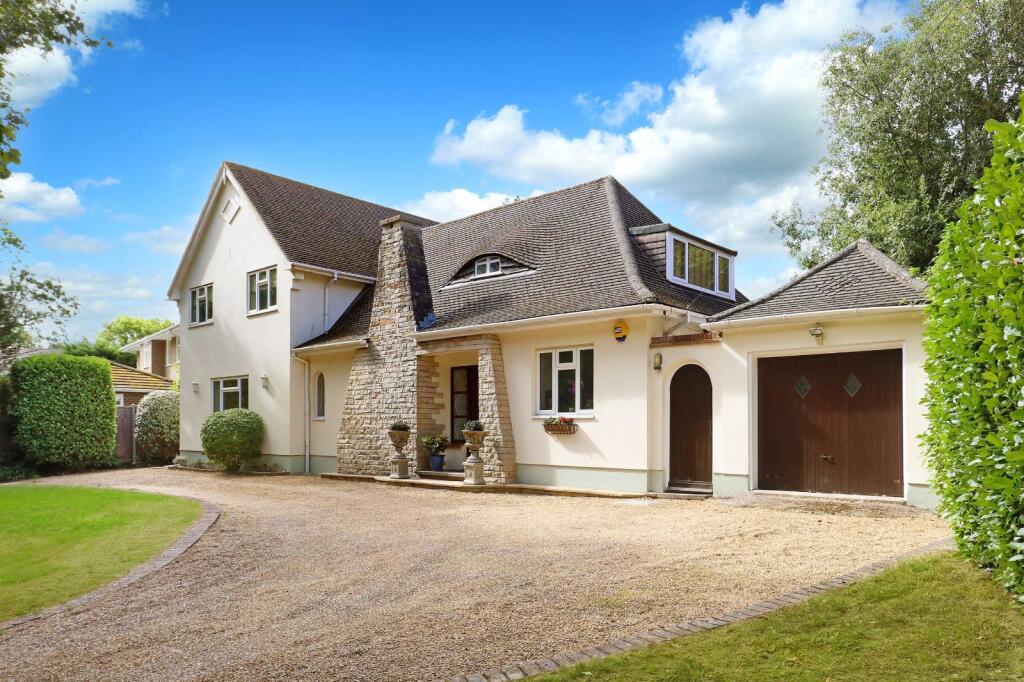 Main image of property: Bangors Road South, Iver, Buckinghamshire, SL0