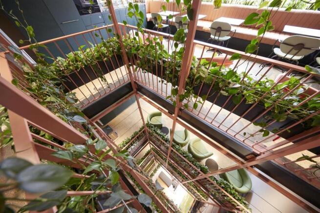 Clockwise_WoodGreen_4thFloorLoungeAndKitchen_8.jpg