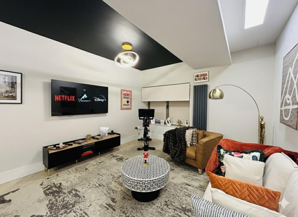 Main image of property: Arka House, 1238 High Road, Whetstone, Barnet, London
