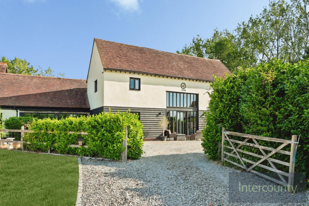 Main image of property: Little Canfield, Dunmow, Essex, CM6